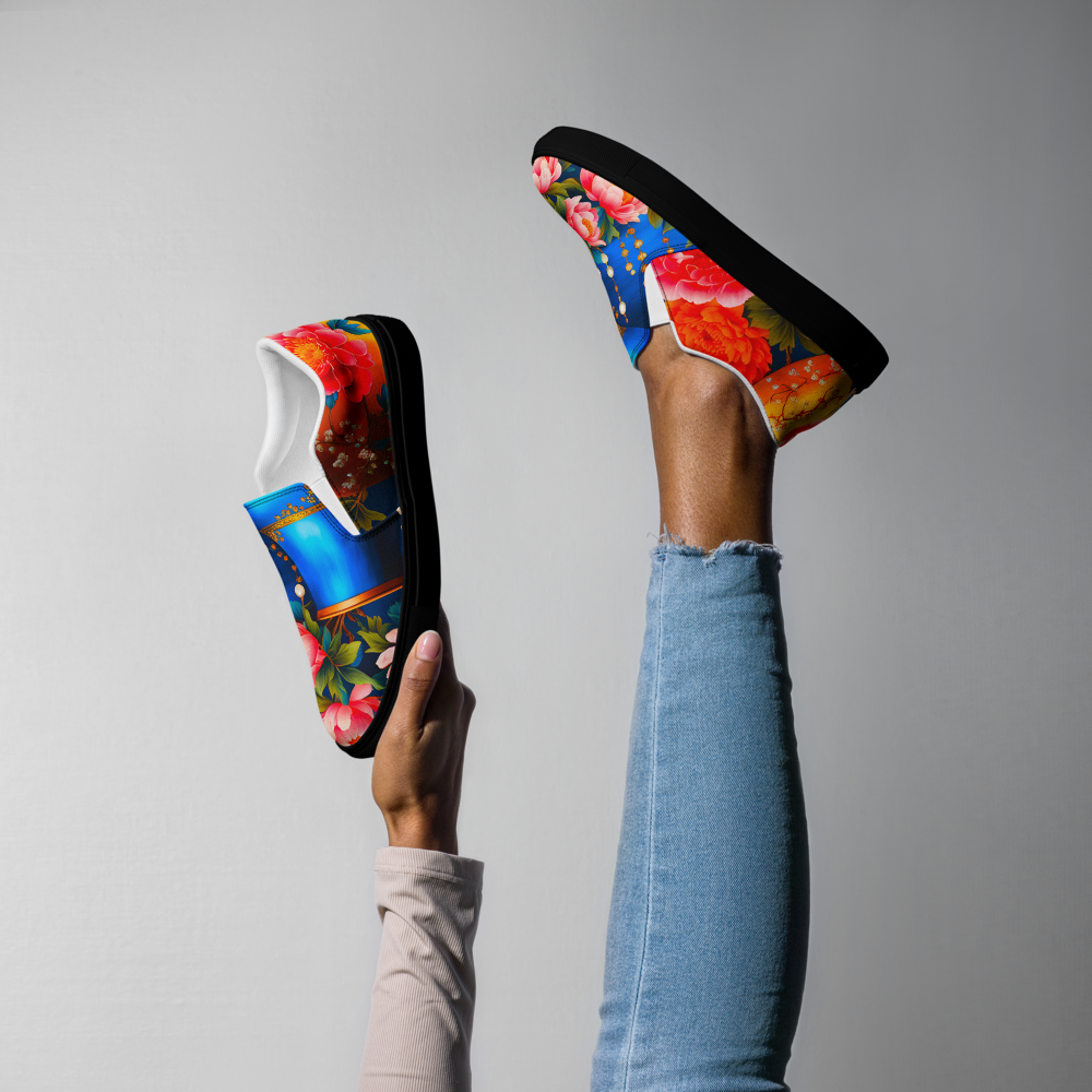 Women’s slip-on canvas shoes